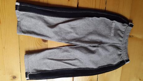 Flaušové tepláčky, 92