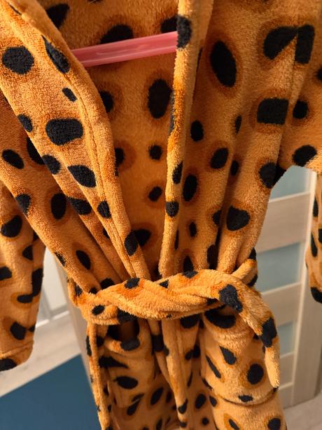 Leopardí župan, 98