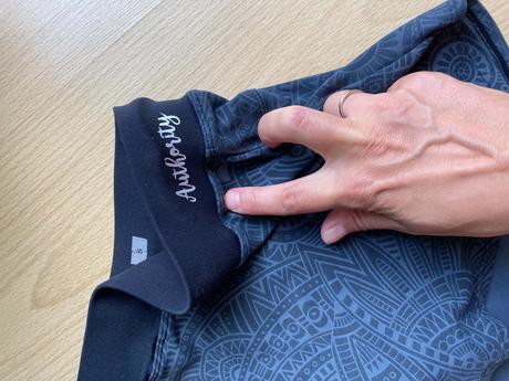 Authority skort sportova sukna s integrovanymi sor, s