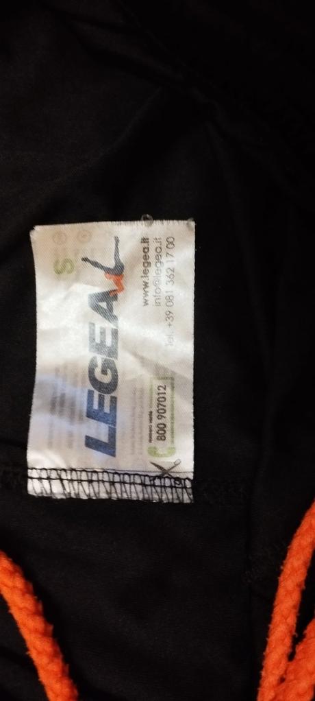 Kraťasy futbalove, s