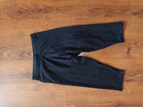 Tristvrtaky, esmara,s