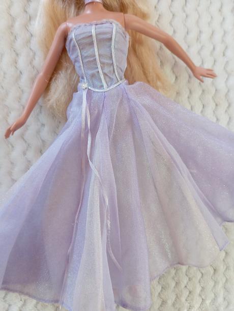 Annika barbie magic of pegasus,