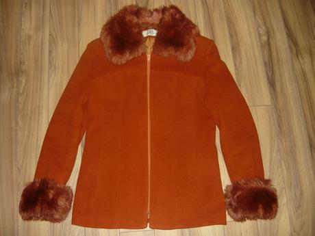 Kabát, 38