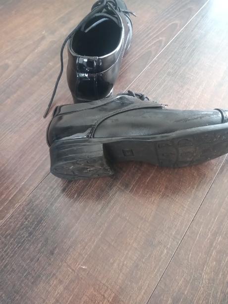 Spoločenské topánky, 34