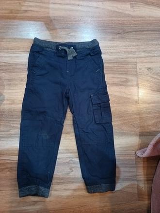 Nohavice, lupilu,110