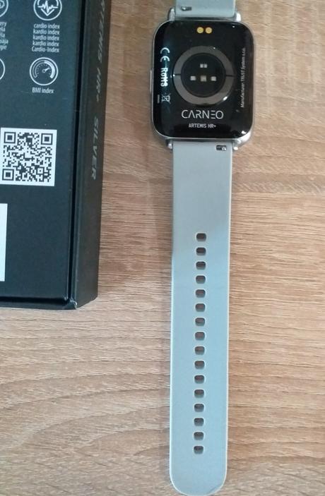 Smart hodinky carneo artemis hr+ silver, ako nové, 