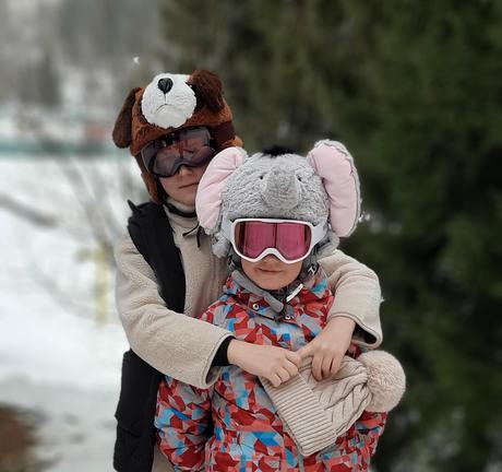 Čapka na lyziarsku prilbu, 