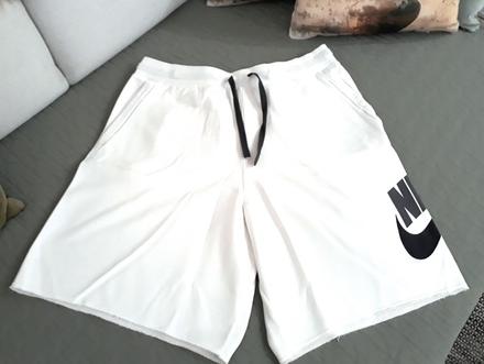 Predám pánske kraťase zn. nike, veľkosť "l", nike,l