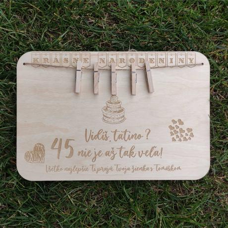 Drevená tabuľka na peniaze k narodeninám, 