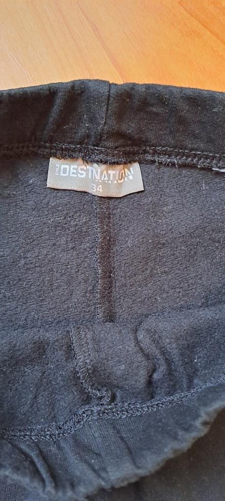 Teplejšie legíny, 134