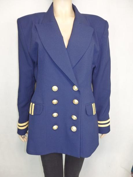 Kvalitná námornícke sako, 40