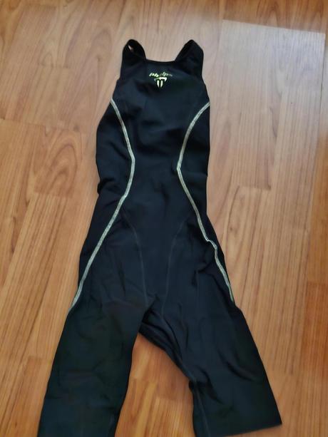 Dievcenske pretekarske plavky_michael phelps, 152