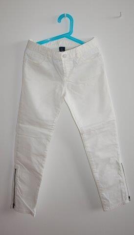 Trištvrťáky, gap,140