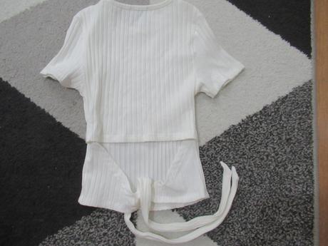 Krásne biele tričko xxs vzadu sa zaväzuje, new yorker,158