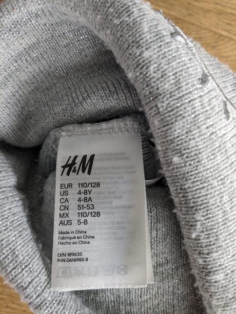 Čiapka s brmbolcami, h&m,110