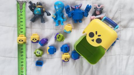 Brawl stars figúrky s kufríkmi, 