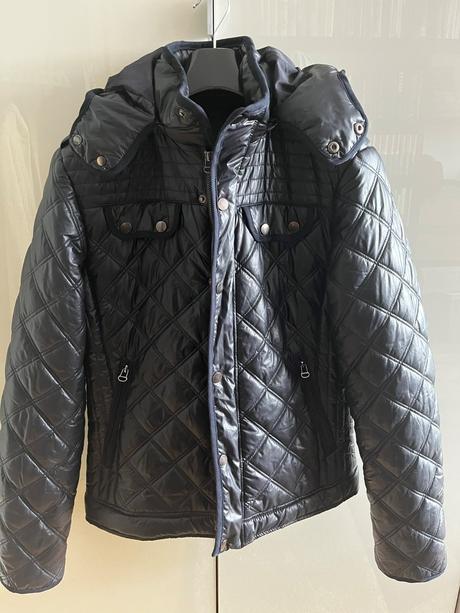 Prechodná vetrovka, m