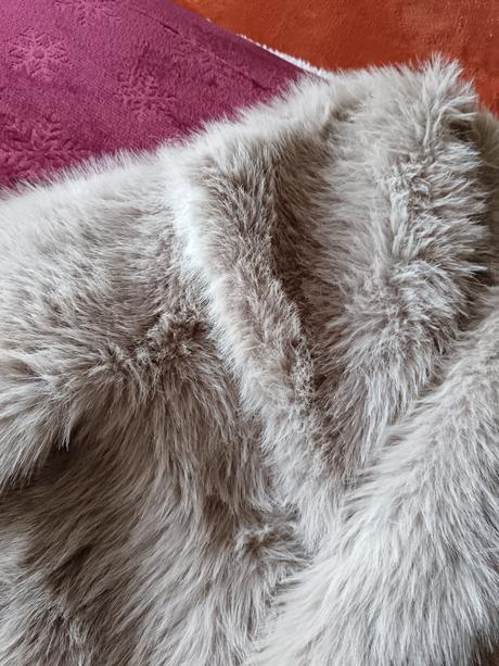 Nádherný kožuch, tu