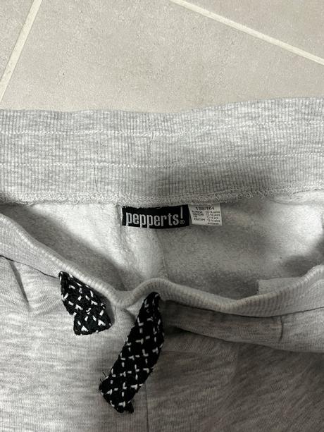 3x teplaky 164, reserved,164