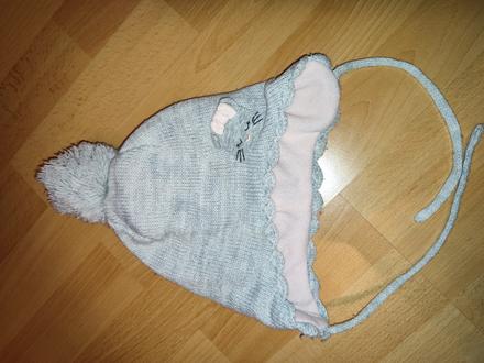 Dievčenská čapica, 80