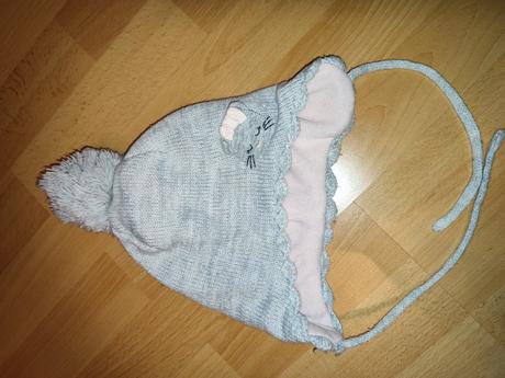 Dievčenská čapica, 80