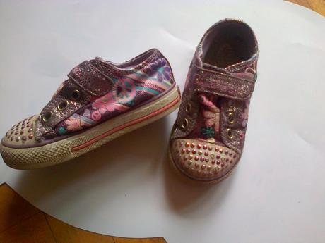 Tramky velkost 23, 23