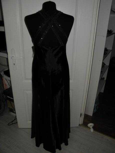 Spoločenske šatičky, 38