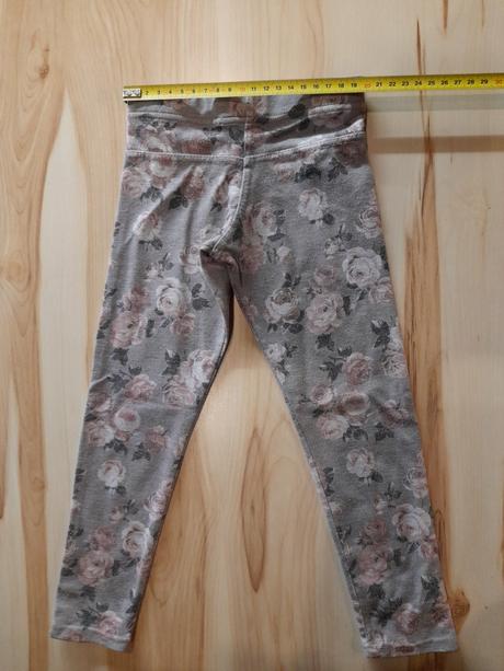 Tenké legínky pre štíhle dievčatko, 98