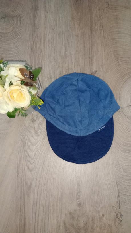 Platená šiltovka, 86