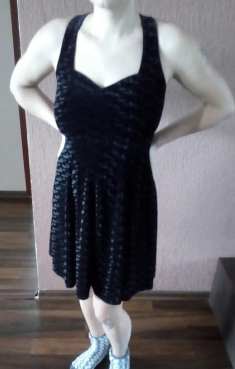 Spoločenské šaty, m