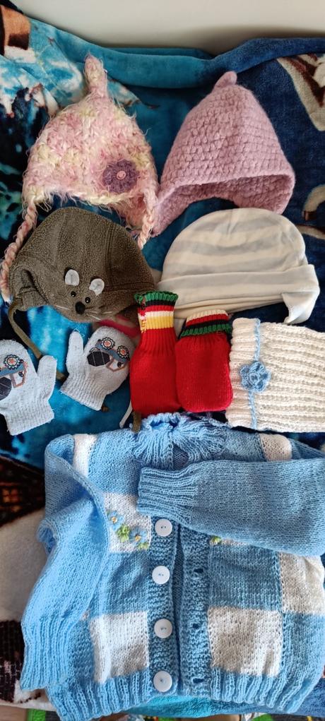 Balík oblečenia dievčatko veľkosť 0-3 mesiace, 50–62