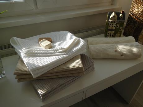 Vaflová bavlna - uteráky-140 x 70 cm, nové, 