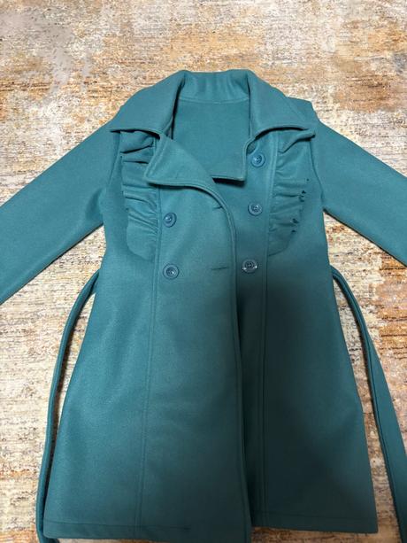 Dievcensky kabátik, 146