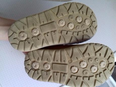 Krasne sandalky, bubble gummers,22