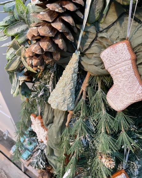 Medovník čižmička - perník s bielou polevou 1 ks, 