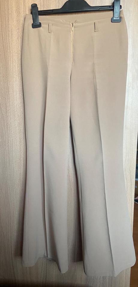 Balík blúzka a nohavice nekrčivá úprava, m