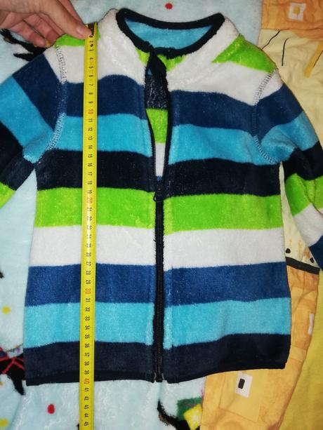 Uzasna mikina, lupilu,98