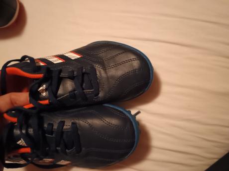 Turfy, adidas,32