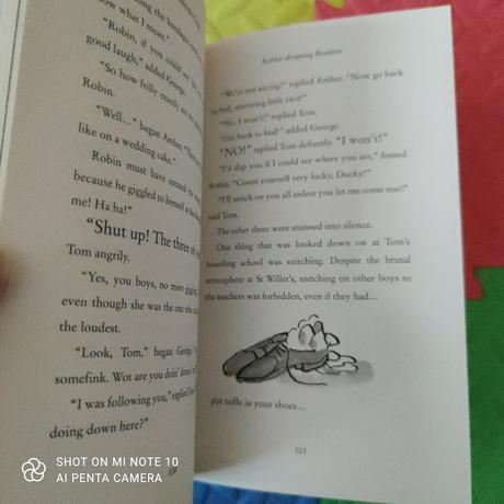 The midnight gang tvrdy obal, 