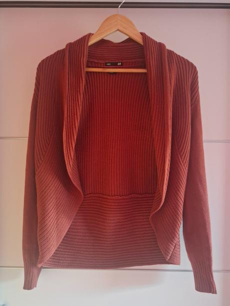 Elegantný červený sveter, h&m,m