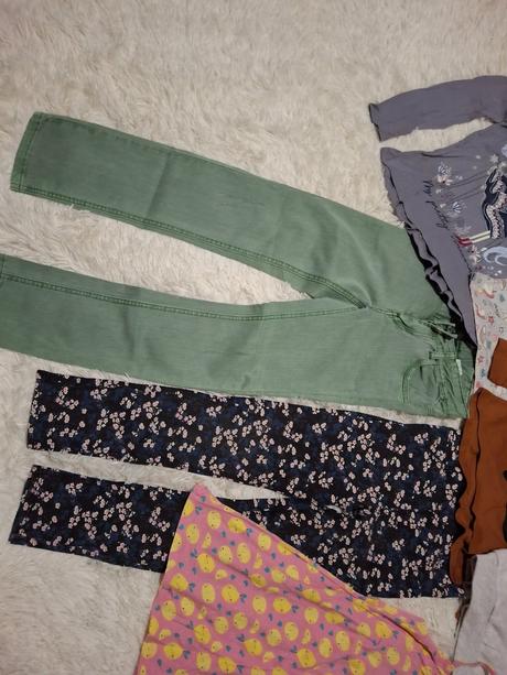 Dievčenské oblečenie, 122–134