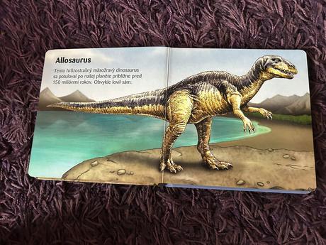 Moja malá knižka o dinosauroch, 