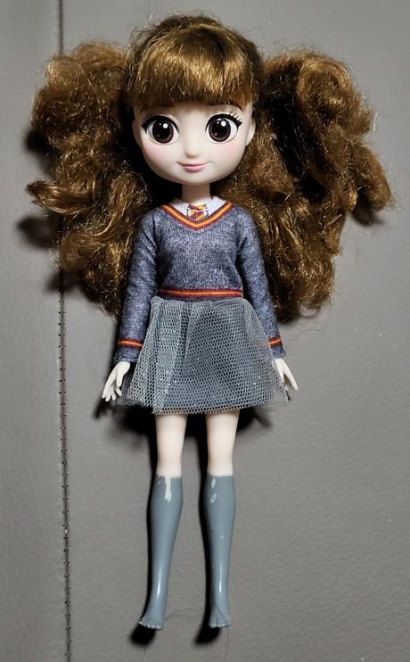 Bábika hermiona grangerová (harry potter),