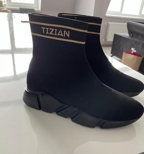 Clenkove čižmy, 37