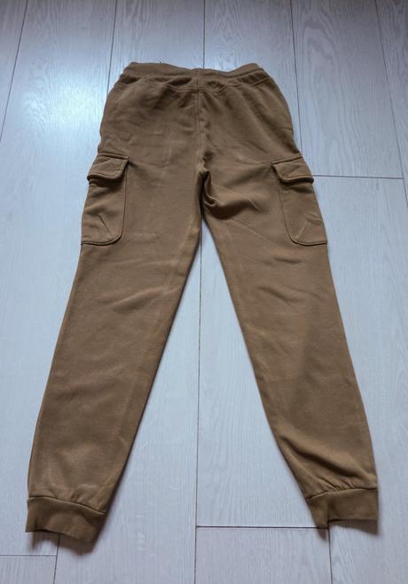 Tepláky yigga, yigga,140