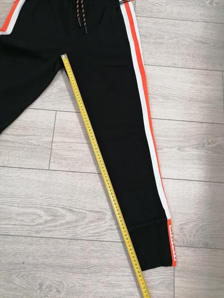 Teplaky 164, reserved,164