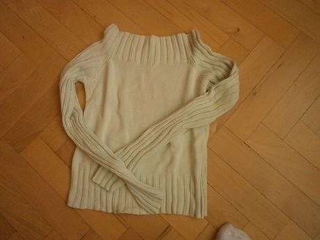 Pulovrik s lodičkovým výstrihom, amisu,xs