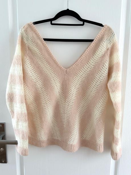 Vlnený sveter ariel francúzskej značky sezane, s