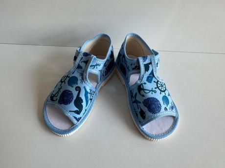 Chlapčenské papučky, manik,25 / 28