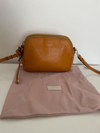 Okrová crossbody kožená kabelka, radley london